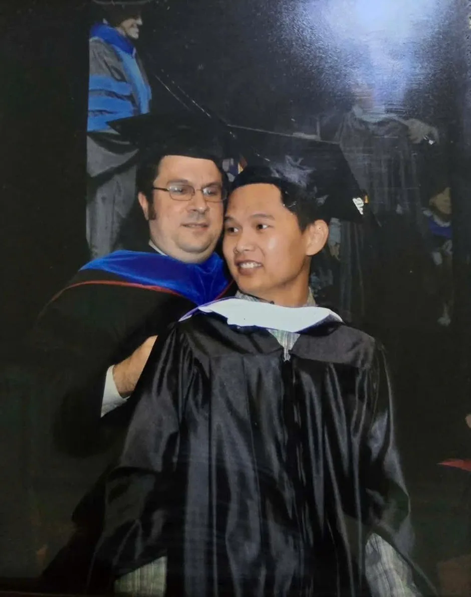 Duy Cổ trên báo